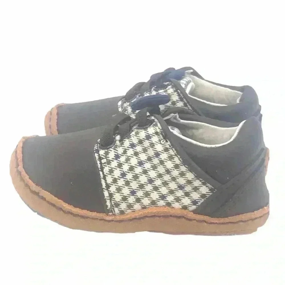 RILEYROOS RAVE DESERT SNEAKERS BABY SHOES 6-12 MONTHS LEATHER NEW IN BOX